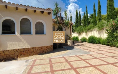 Cozy villa, all on one floor, very sunny, with privacy, in Altea, Costa Blanca.